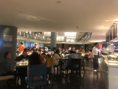 -上海滴水湖皇冠假日酒店