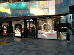 -Chanel
