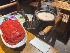 -老牌坊云南鱼豆花火锅(哈西万达店)