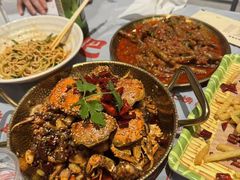 -肥肥虾庄·金牌油焖大虾(杨园滨江时代walk店)