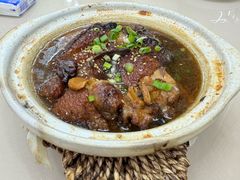 -老码头黑皮肘子锅包肉熏酱水饺(文政街店)
