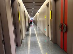 -艳阳天民俗村(公园路店)