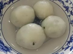 菜肉团子-侬佳蒸菜馆(听潮店)