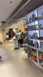 -PE SALON