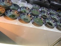 -老新隆牛肉锅贴(新街口店)