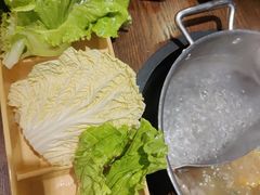 -呷哺呷哺 小火锅 (浦东新欧尚超市店)