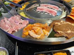 -哈哈碳都·牛肋条无限自助烤肉(宝龙店)