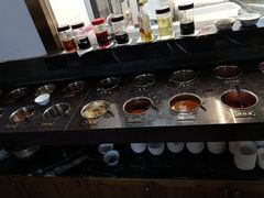 自助调料区-仄园围炉坊·牛肉火锅·汕头卤水火锅(蛇口店)