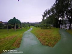 -大连铭湖国际观光牧场