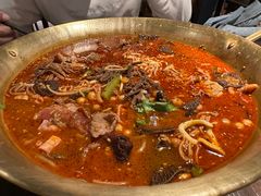 -张翻越·川渝冒菜·武汉黑鸭煲(城北万象城店)