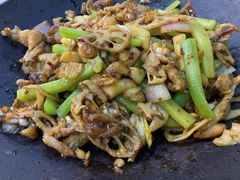 干锅牛蛙-独一道·大别山土菜烧烤(雨花西路店)