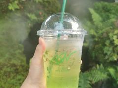 -Chom Cafe and Restaurant