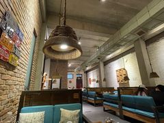 -苹果树下艺术餐厅(宋庄店)