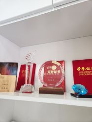 -靓芙泉祛痘.科技美肤连锁