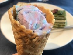 缤纷彩糖冰淇淋-鹭江潮餐厅•福建菜(鹭江佲家酒店)