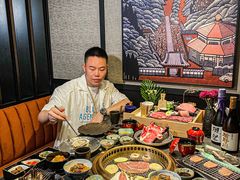 -铭牛烧肉·和牛海鲜自助(高新月牙湖店)
