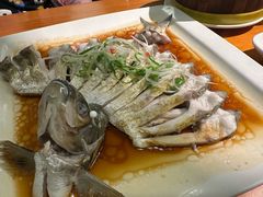 -莲餐厅·湖北菜·潜江小龙虾店(愚园路店)