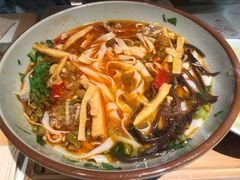 -百春原湖南牛肉粉(百联世纪店)