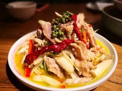 -阿里家·新疆烤肉酒場 by MIG