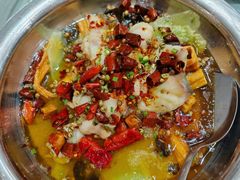 脆皖鱼-辛香味烧鱼馆·非遗技艺·排骨红烧肉(光谷医药园店)