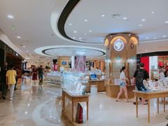 店内环境-杭州西湖银泰百货