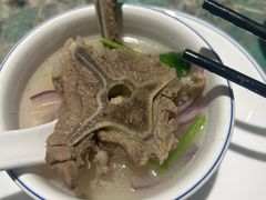 -新疆伊秀清真餐厅