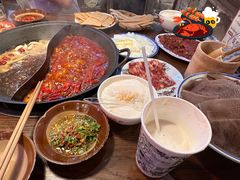 -萍姐火锅·公路夜市(武汉首店)