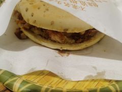 -陇上秦轩西安biangbiang面(朝龙汇店)