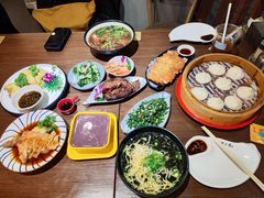 -玖鲜小笼(中山广场店)