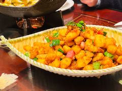 -万重锦·人文川菜馆(骡马市店)