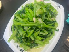 -小红鲸·海鲜餐厅(轸大路店)