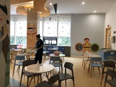 -戊辰亲子游泳俱乐部