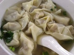 -周震馄饨