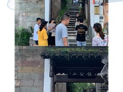 -杭州西湖银泰百货