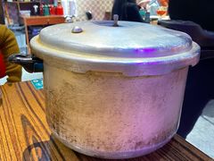 -蚝堡海鲜·威海菜·海肠捞饭·烧烤·亚洲吃蚝公司(幸福门店)