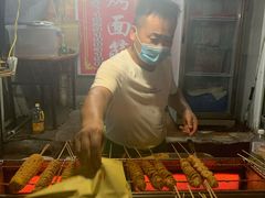 -小魏哥果仁烤面筋