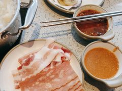 -钱小奴创意自助餐厅·山野黑猪肉畅吃(苏州昆山招商花园城店)
