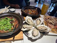 -蚝堡海鲜·威海菜·海肠捞饭·烧烤·亚洲吃蚝公司(幸福门店)