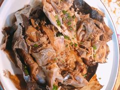 杭州叫花鸡-杭百味·大众精选杭帮菜(西湖音乐喷泉店)