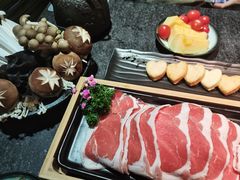 -湊湊火锅·茶憩(新中关购物中心店)