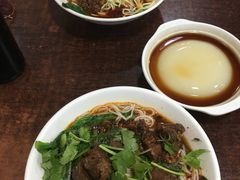 -花市豌杂面(民生路店)