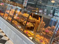 面包甜点陈列柜-味多美(江桥万达店)