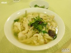 清汤牛肚-伊天园(辛伯达店)