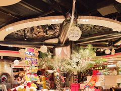 -四海一家自助餐(益田假日广场店)