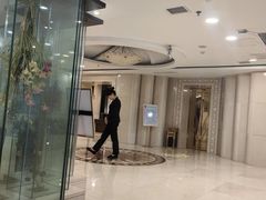 -碧中海汤泉汗蒸酒店