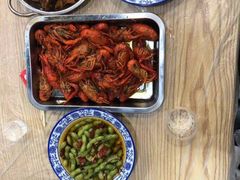 -江城燕子大排档(江汉路步行街店)