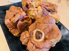 -关东小磨东北菜(上海长风大悦城店)