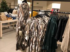 -H&M(星河城店)