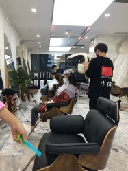 -DIAN DIAN SALON点点