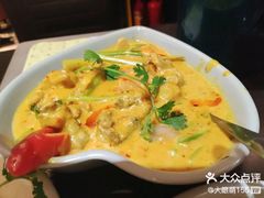 -大头虾越式风味餐厅(光明广场店)